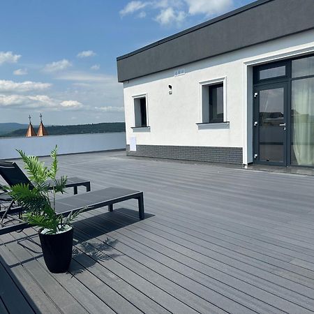 The Penthouse Hotel Vaslui Buitenkant foto