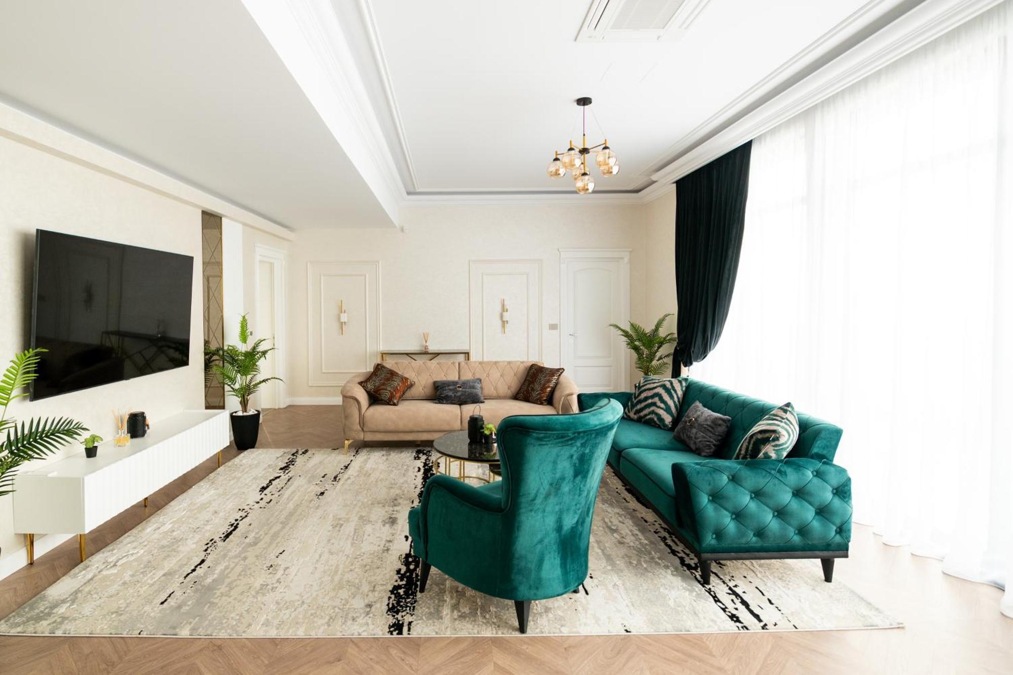 The Penthouse Hotel Vaslui Buitenkant foto