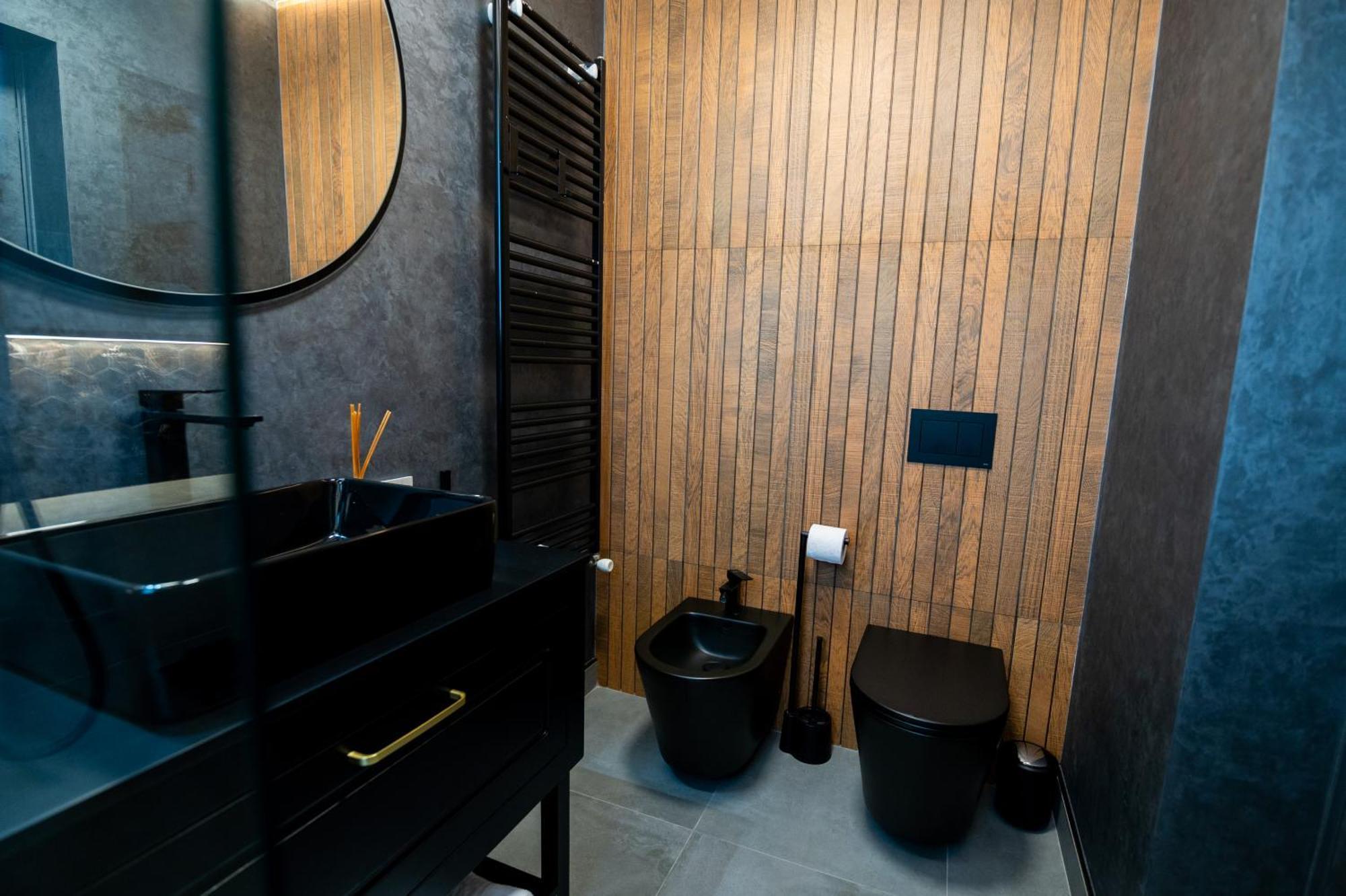 The Penthouse Hotel Vaslui Buitenkant foto